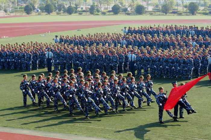 浙江杭州军事化的学校哪里有-管教问题孩子的学校-青少年心理教育机构